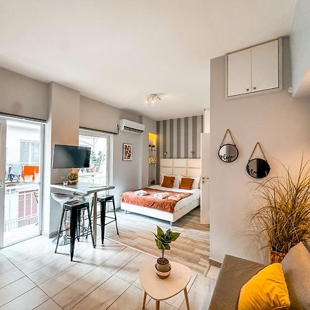 Walk To Markets From A Cozy Studio By Cielo Homes Athens Exterior photo